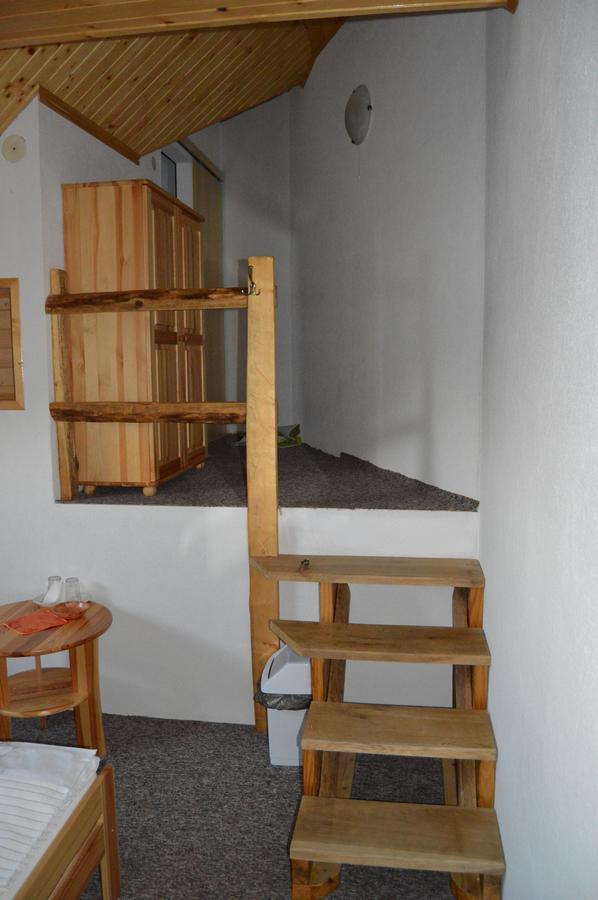 Ubytovanie Sokolica Červený Kláštor Exterior foto